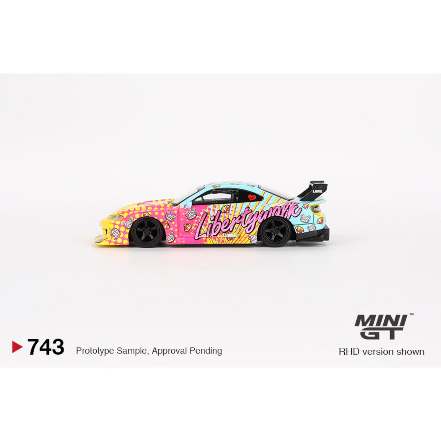 Mini GT - Pre-Order - Nissan LB-Super Silhouette S15 SILVIA LBWK KUMA - MGT00743 (RHD) - 1:64