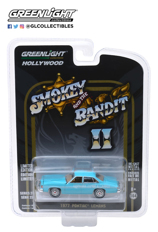 Greenlight - 1977 Pontiac Lemans - Smokey and the Bandit II - 44830-B - 1:64 - Hollywood